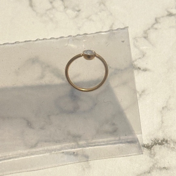 Body Candy 20G 5/16 Gold IP Stainless Steel Bright Clear Gem Nose Hoop - Picture 4 of 7